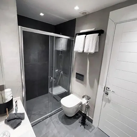 Next To The Metro Station 13th Floor Luxury Loft In Niluefer Бурса