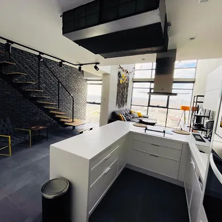 Апартаменты Next To The Metro Station 13th Floor Luxury Loft In Niluefer Бурса