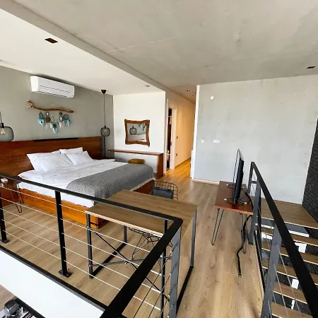 Апартаменты Next To The Metro Station 13th Floor Luxury Loft In Niluefer