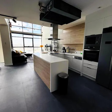 Апартаменты Next To The Metro Station 13th Floor Luxury Loft In Niluefer